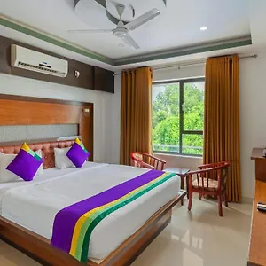 Treebo Premium Palmyra Milford, 2 Km From Alleppey Beach فندق