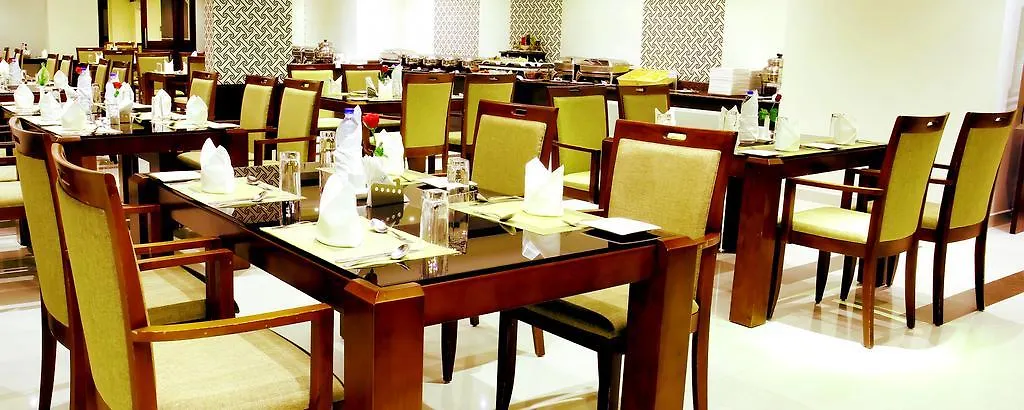 Gokulam Park Munnar Hotel